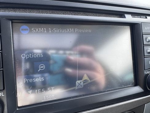 Used 2014 Nissan Sentra SR w/ Premium Package image 19