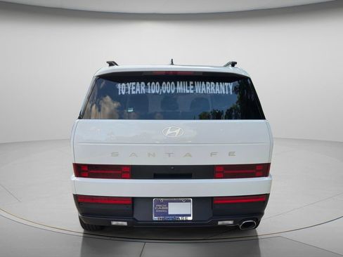 Used 2025 Hyundai Santa Fe SEL FWD image 5