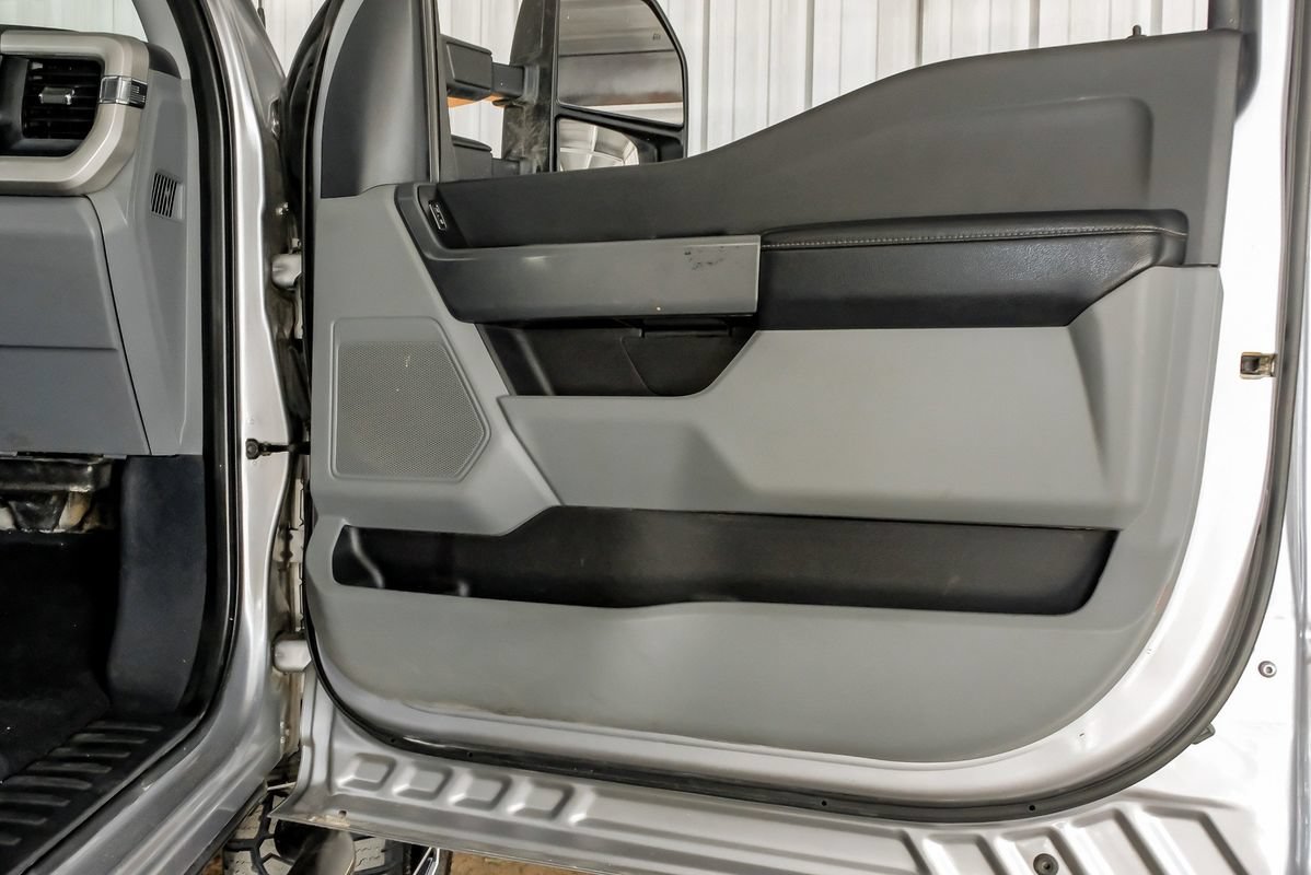 Used 2023 Ford F350 XLT AWD/4WD image 41