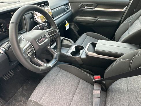 New 2026 GMC Terrain Elevation w/ Black Edition image 10