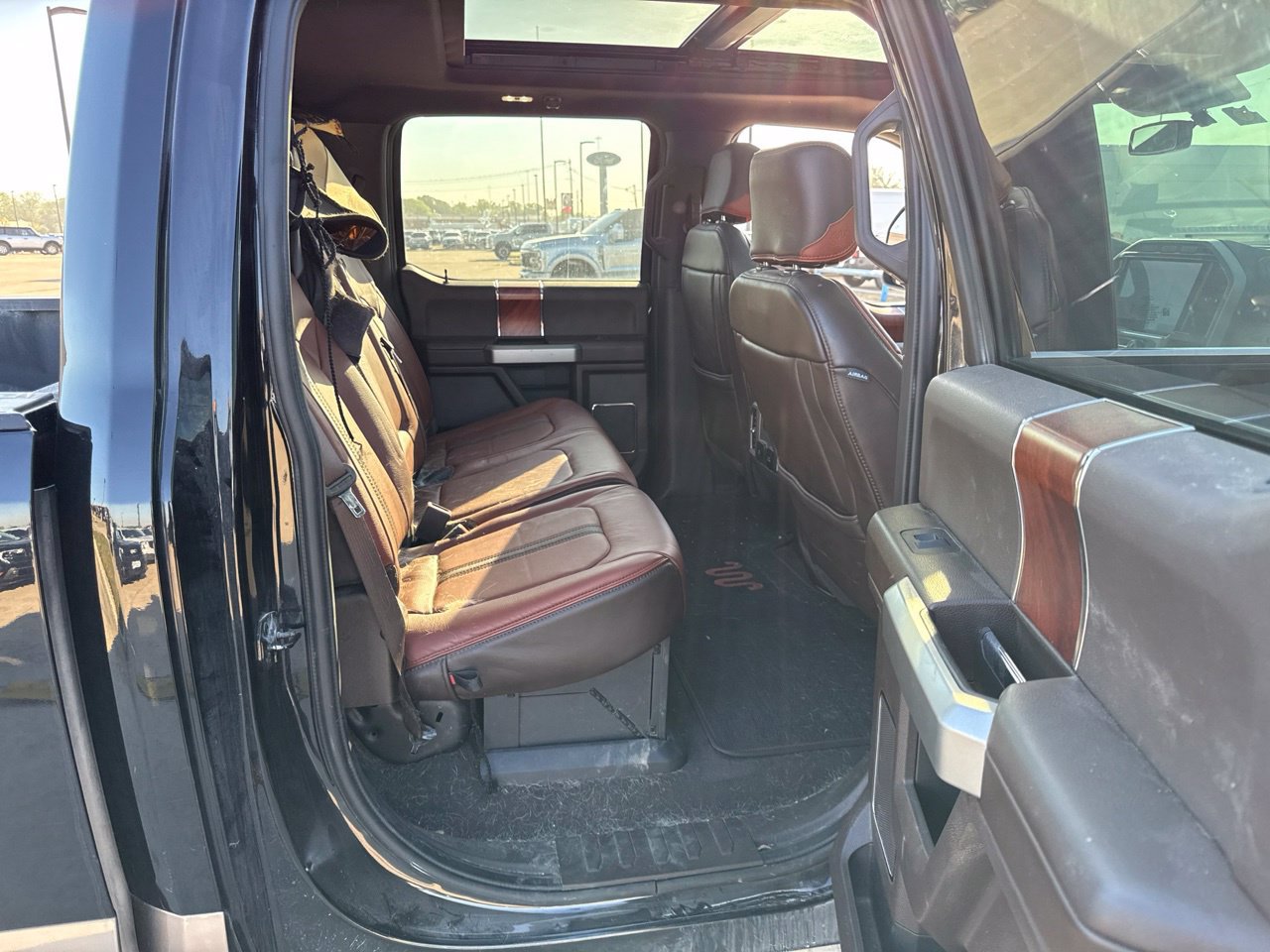 Used 2022 Ford F250 King Ranch w/ King Ranch Ultimate Package AWD/4WD image 11