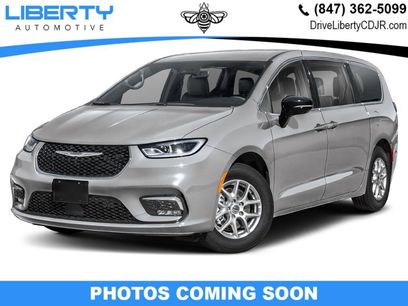 New 2026 Chrysler Pacifica Limited