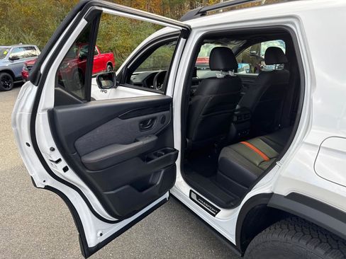 New 2026 Honda Passport TrailSport image 31