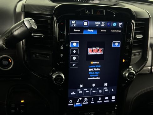 Used 2024 RAM 2500 Limited image 19