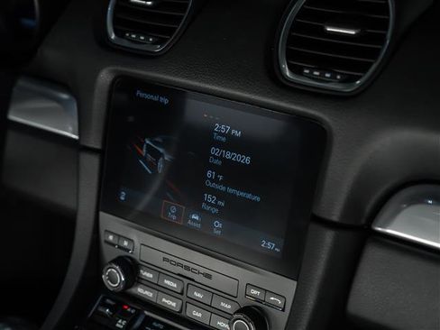 Certified 2025 Porsche 718 Boxster image 37