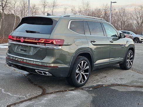 New 2026 Volkswagen Atlas SEL Premium R-Line image 3