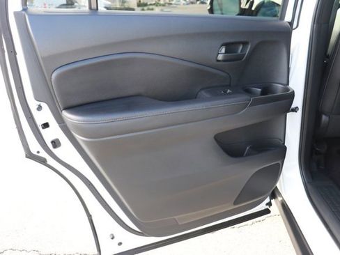 Used 2024 Honda Passport EX-L image 13