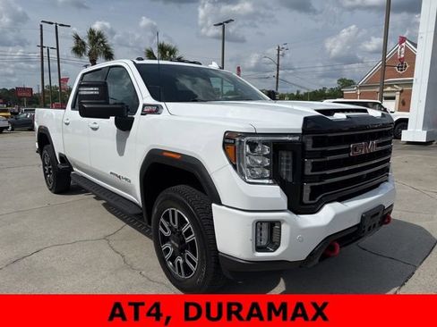 Used 2021 GMC Sierra 2500 AT4 w/ AT4 Premium Plus Package image 3