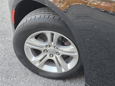 Used 2020 Dodge Charger SXT image 29