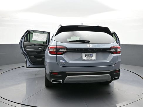 Certified 2024 Honda Pilot Elite image 50