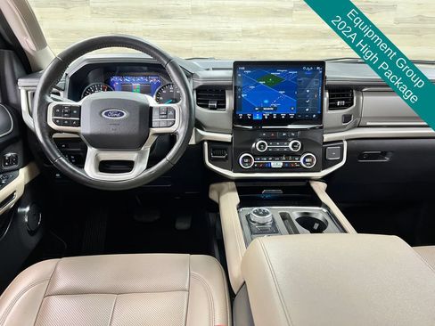 Used 2023 Ford Expedition XLT AWD/4WD image 2