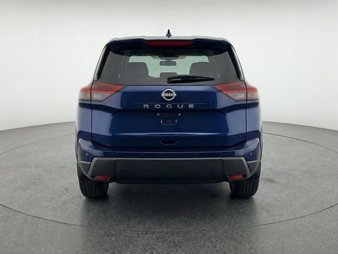Used 2025 Nissan Rogue SV AWD/4WD image 7