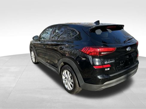 Used 2020 Hyundai Tucson SE w/ Cargo Package image 3