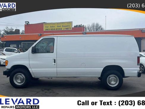 Used 2006 Ford E-350 and Econoline 350 Super Duty image 1