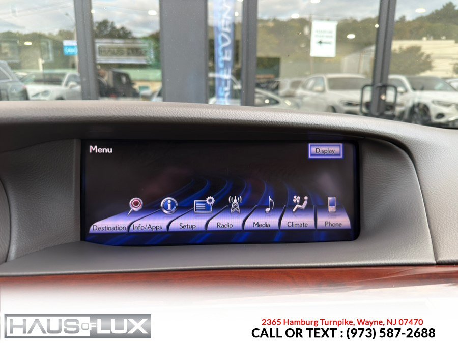 Used 2013 Lexus LS 460 AWD w/ Comfort Pkg image 30