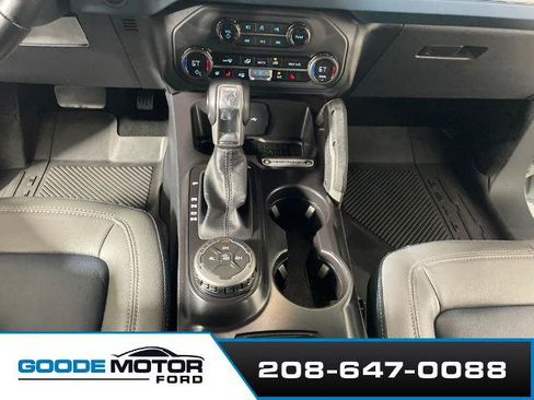 Certified 2024 Ford Bronco Outer Banks AWD/4WD image 16