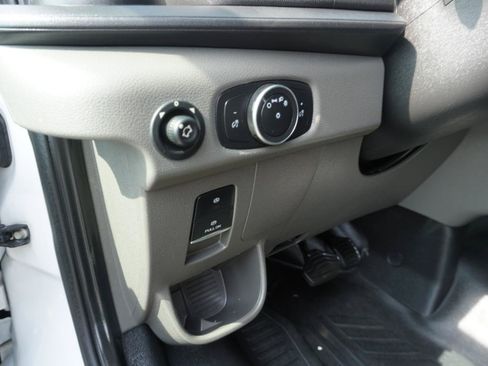 Used 2022 Ford Transit 350 Medium Roof RWD image 15