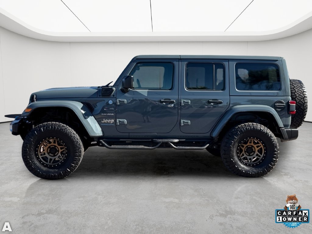 Used 2024 Jeep Wrangler Unlimited Sahara w/ Technology Group AWD/4WD image 3