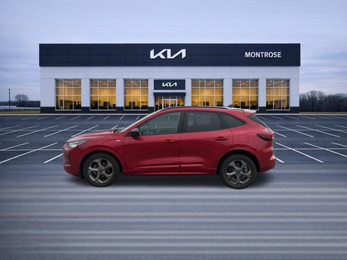 Used 2023 Ford Escape ST-Line w/ Equipment Group 301A image 8