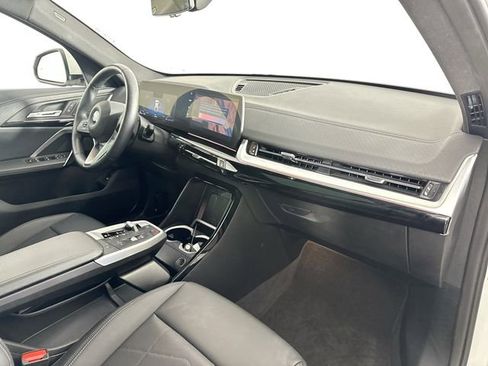 Used 2025 BMW X2 xDrive28i image 29