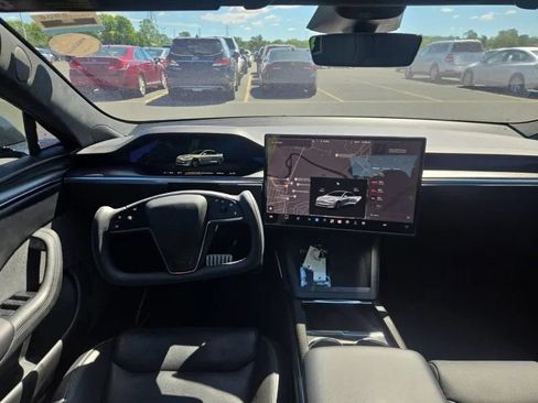 Used 2022 Tesla Model S Plaid AWD/4WD image 6
