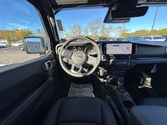 New 2027 Jeep Wrangler Unlimited Sahara AWD/4WD image 15