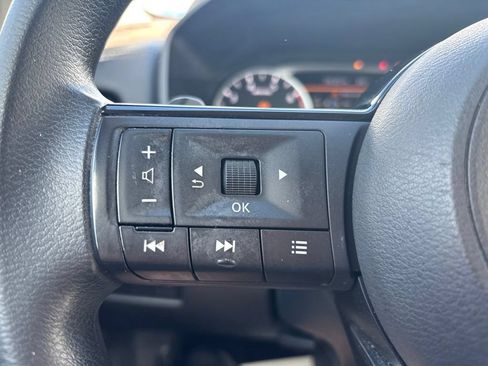 Used 2021 Nissan Rogue SV AWD/4WD image 21