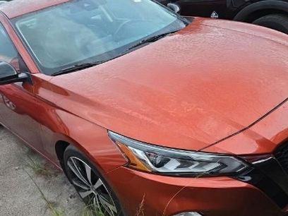 Used 2022 Nissan Altima 2.5 SR