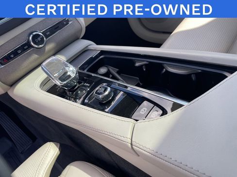 Certified 2023 Volvo XC90 T8 Ultimate w/ Protection Package Premier AWD/4WD image 12