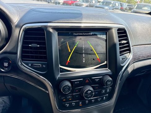 Used 2018 Jeep Grand Cherokee High Altitude AWD/4WD image 17
