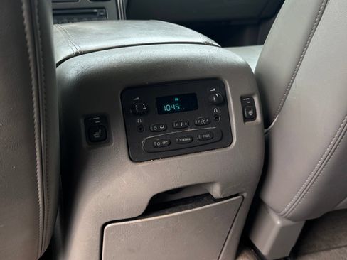 Used 2006 GMC Yukon XL Denali AWD/4WD image 27