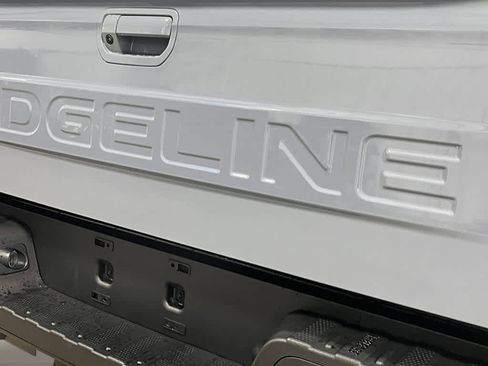 New 2026 Honda Ridgeline Black Edition image 9