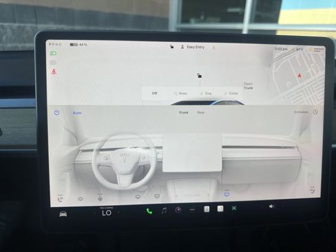 Used 2023 Tesla Model 3 Standard Range image 24