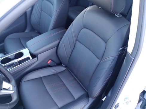 New 2025 Nissan Altima 2.5 SR w/ SR Premium Package image 9