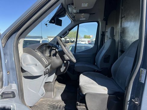 Used 2019 Ford Transit 250 148 High Roof Extended RWD image 14