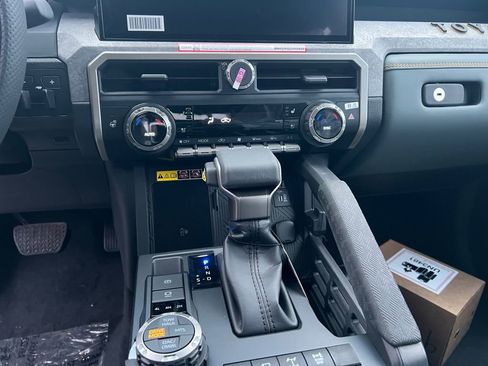 New 2025 Toyota Tacoma 4x4 Double Cab Hybrid image 11