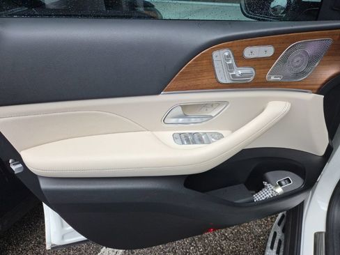 Used 2023 Mercedes-Benz GLE 450 4MATIC image 15