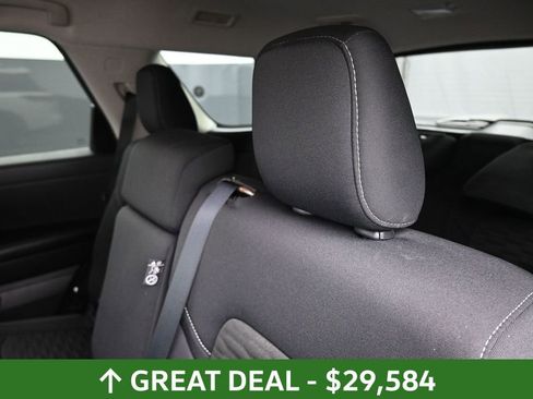 Used 2025 Nissan Pathfinder SV AWD/4WD image 27