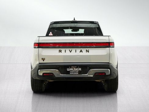 Used 2022 Rivian R1T Adventure AWD/4WD image 4
