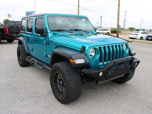 Used 2020 Jeep Wrangler Unlimited Sport S AWD/4WD image 3