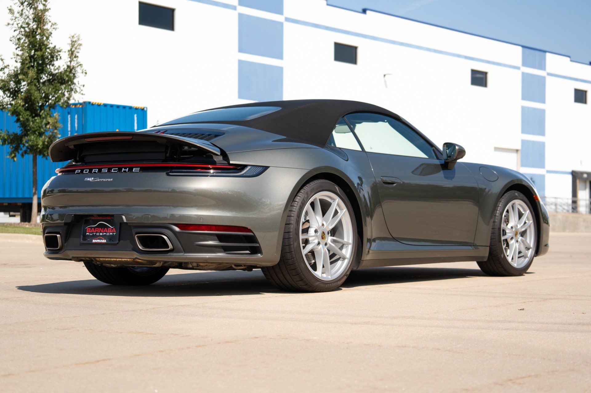Used 2022 Porsche 911 Carrera RWD image 5