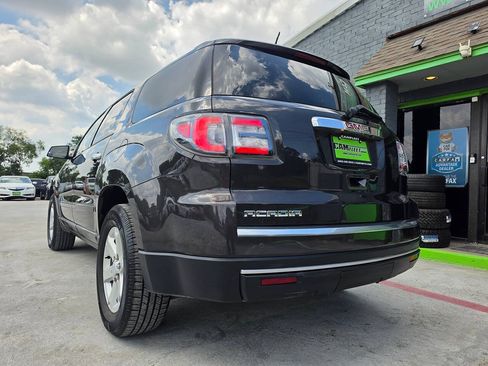 Used 2016 GMC Acadia SLE FWD image 9