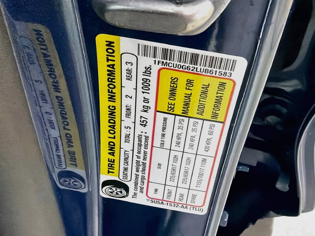 Used 2020 Ford Escape SE FWD image 29