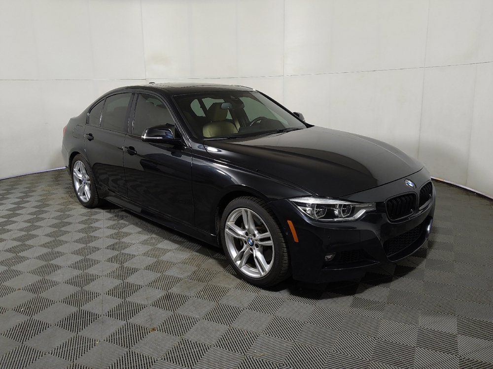Used 2018 BMW 330i Sedan RWD image 11