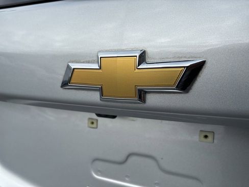 Used 2022 Chevrolet Equinox LT image 32