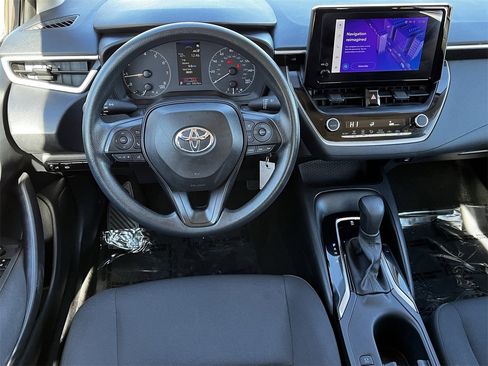 Used 2024 Toyota Corolla LE image 10