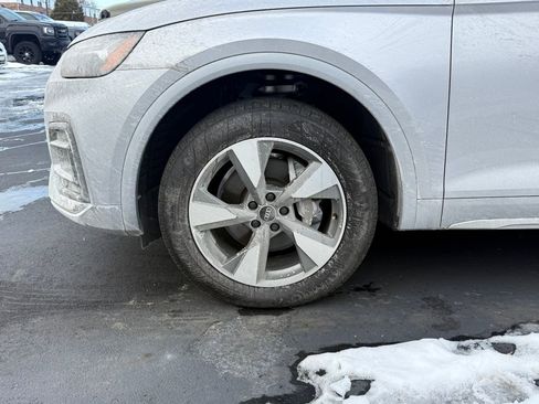 Used 2022 Audi Q5 2.0T Premium Plus w/ Premium Plus Package image 9