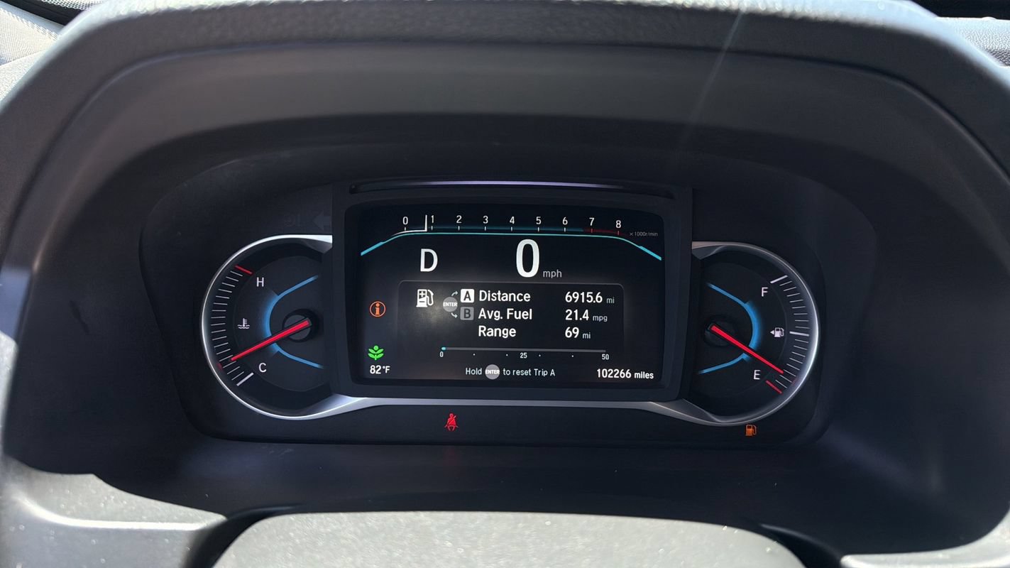 Used 2021 Honda Pilot Touring image 13