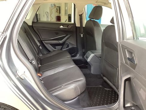 Used 2019 Volkswagen Jetta SE w/ Cold Weather Package FWD image 31