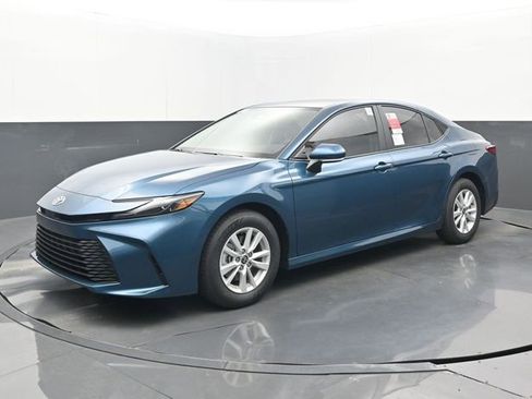 New 2026 Toyota Camry LE w/ Convenience Package image 21